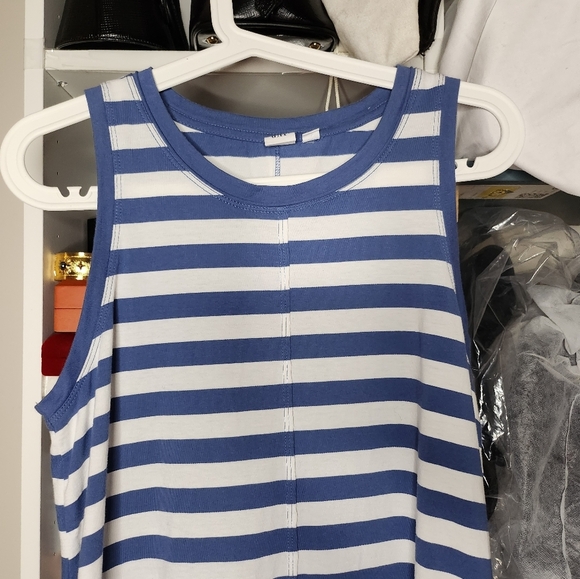 Gap sleeveless swing dress - Picture 13 of 16